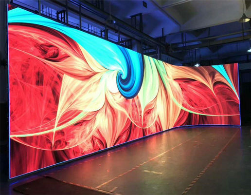 Chine Écrans d'intérieur incurvés de la publicité de LED, grand mur sans couture de 55 pouces LED fournisseur