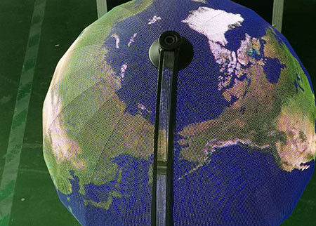La haute définition polychrome d'intérieur de diamètre du globe 0.5m de LED de l'écran flexible P1.9 RVB SMD de boule