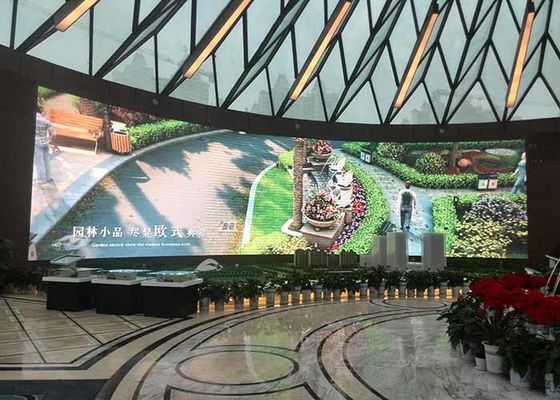 La haute polychrome ultra-mince adapté aux besoins du client d'écrans visuels de mur fixe par location d'intérieur d'affichage à LED de la vitesse de régénération HD