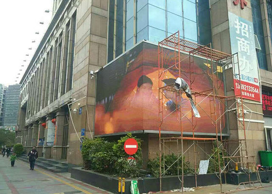 L'intense luminosité P10 PLONGENT l'affichage à LED polychrome extérieur de 7500cd/㎡
