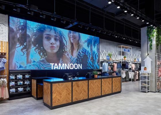 Petit écran d'intérieur d'affichage à LED du lancement P1.25 800CD/㎡