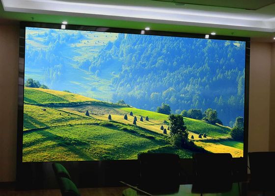 Petit écran d'intérieur d'affichage à LED du lancement P1.25 800CD/㎡