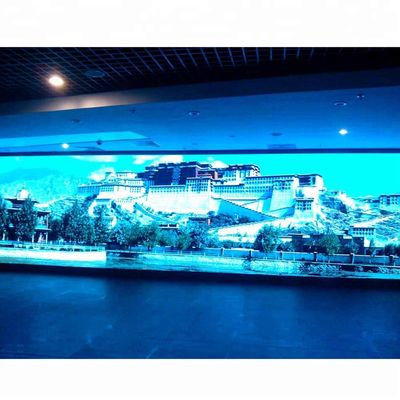 Écran visuel flexible polychrome de rideau en P2 P2.5 P3 P4 P5 LED