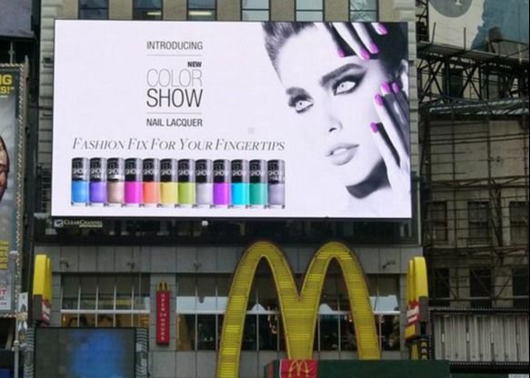 Panneau d'affichage moderne Smd annonçant l'affichage à LED polychrome extérieur de P10